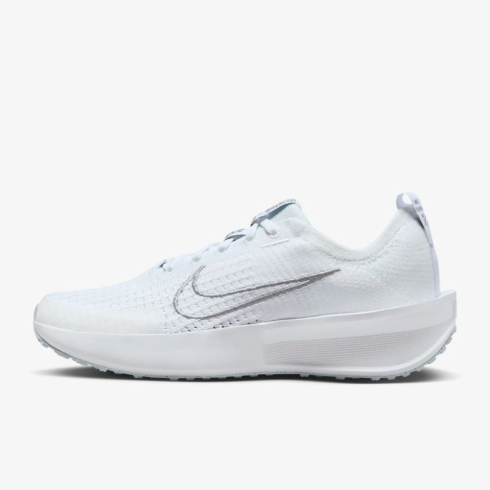 Nike Interact Run Running Shoes - Size 7 White - image 3
